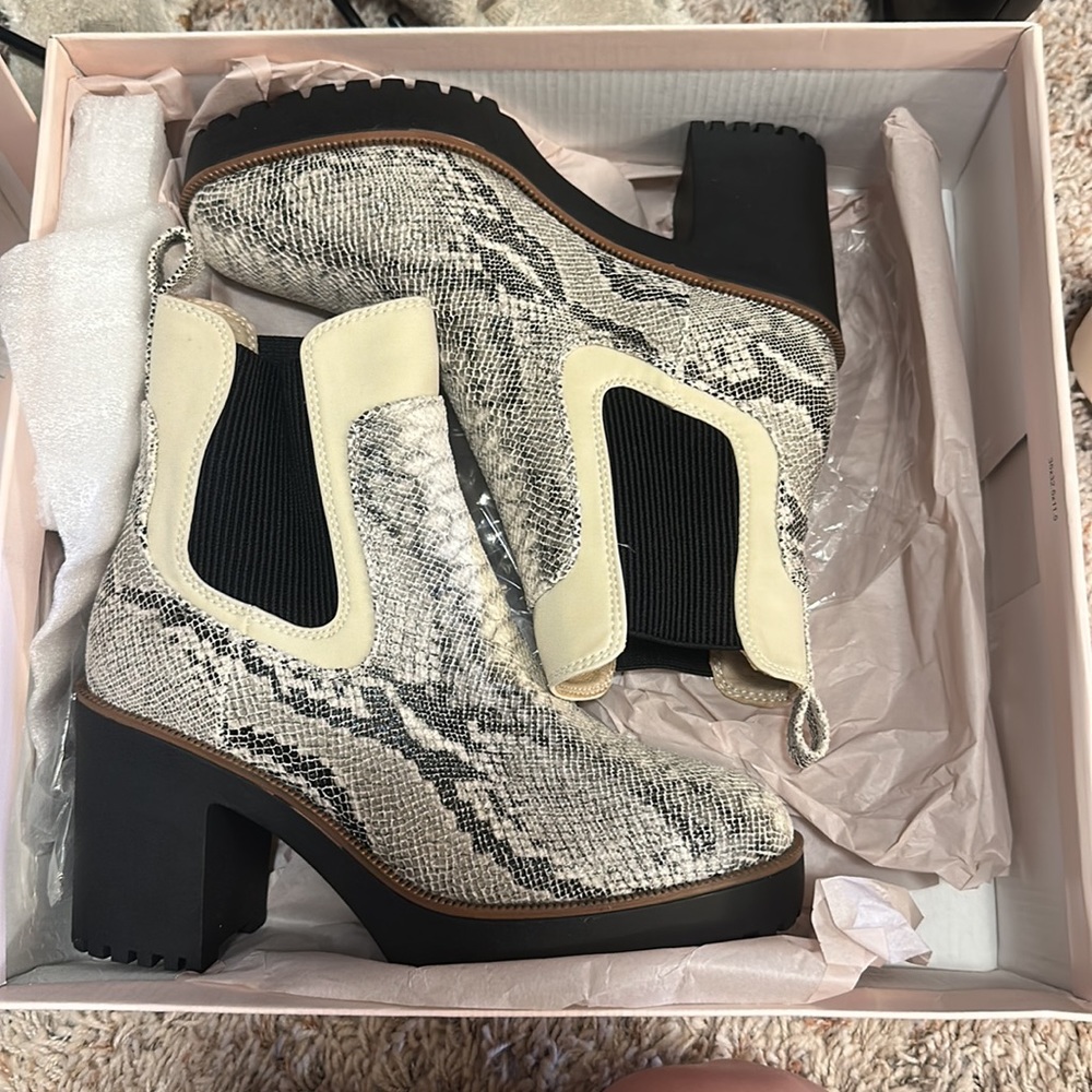 Chinese Laundry- Good Day Cream and Grey Neo Snake Platform Ankle Boots